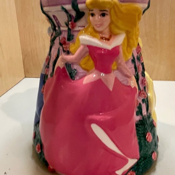 Disney Princess Ceramic Castle Coin Bank Featuring Belle Cinderella & Aurora Mul - Picture 2 of 11